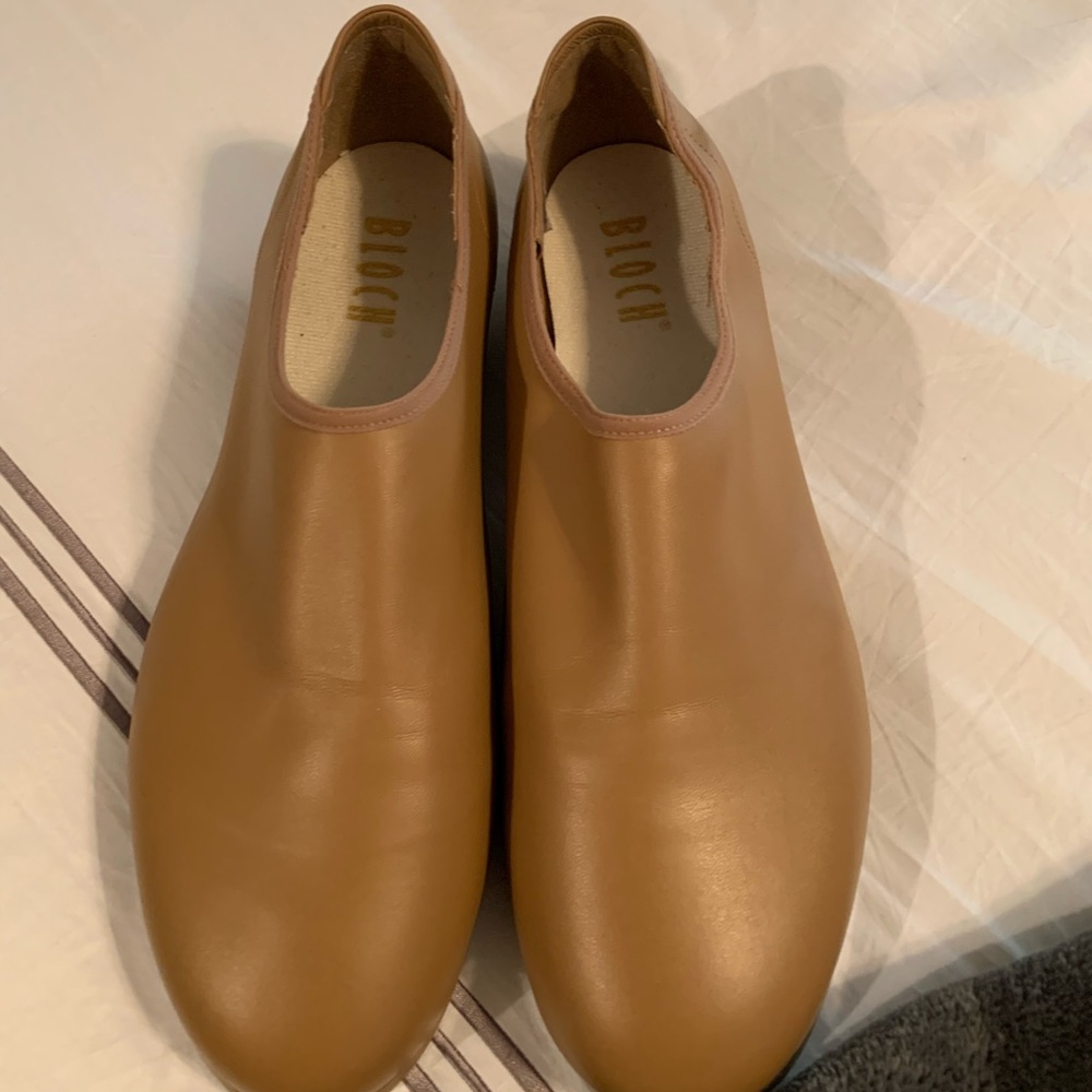 Bloch Women’s Tao Shoes